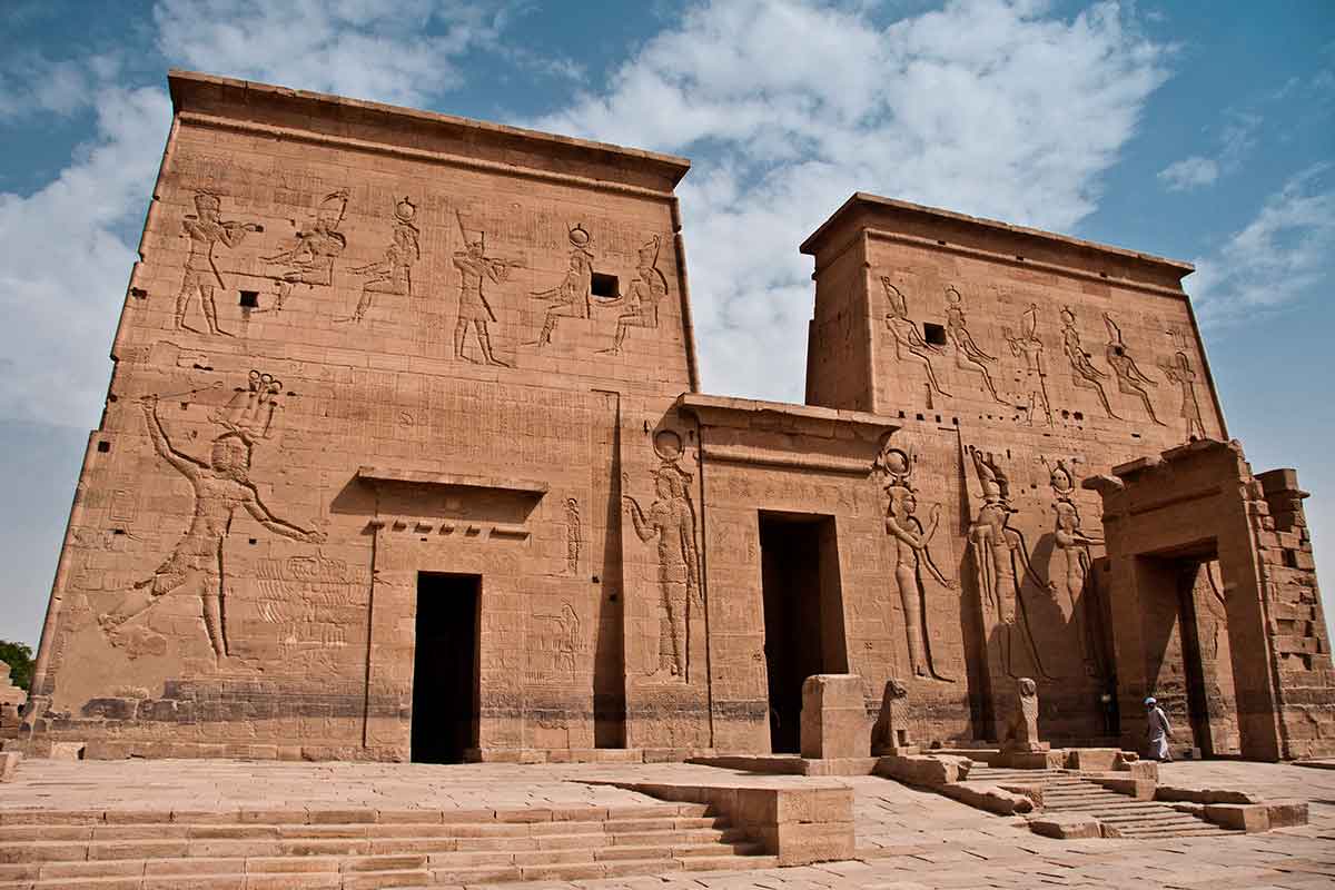 10 day 9 night Egypt family tour by Air
