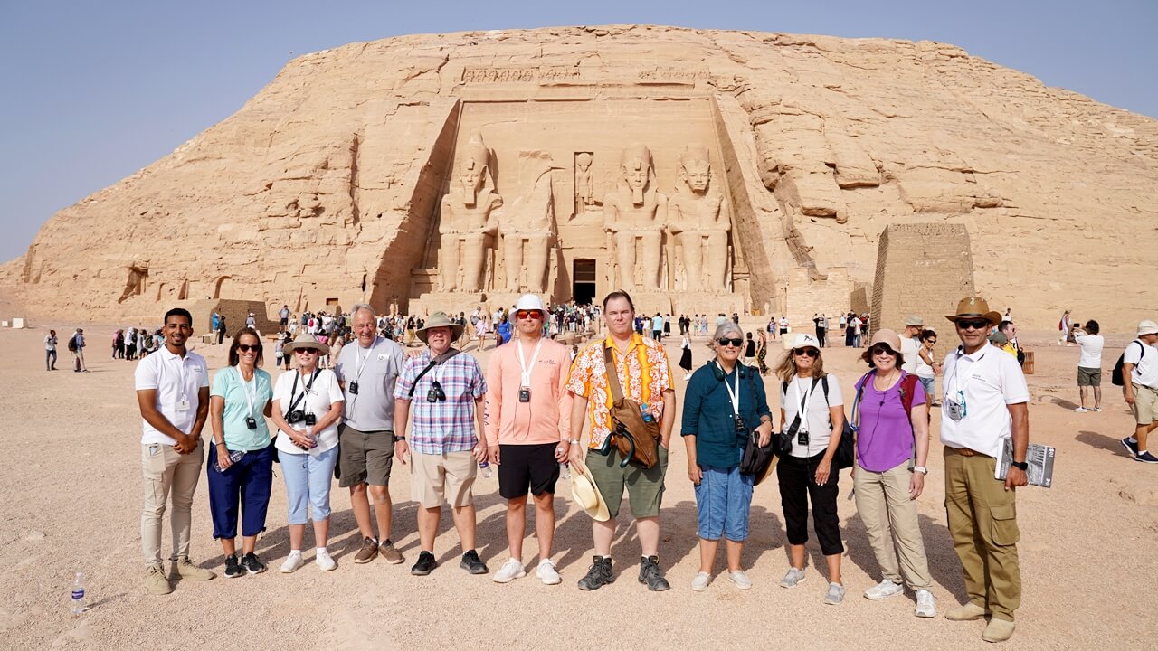 Day Tour to Abu Simbel from Aswan by Bus