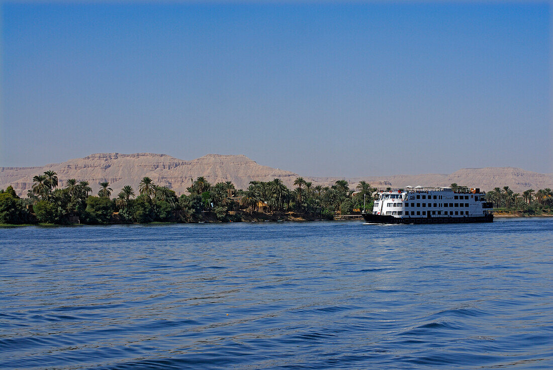 5 Day Movenpick MS Royal Lily Nile Cruise From Luxor