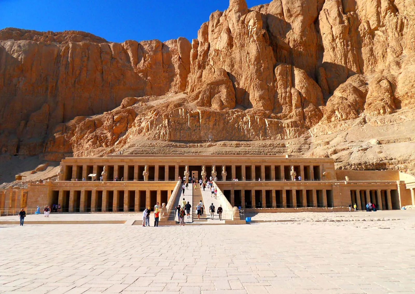 Day Tour to Luxor from Safaga Port