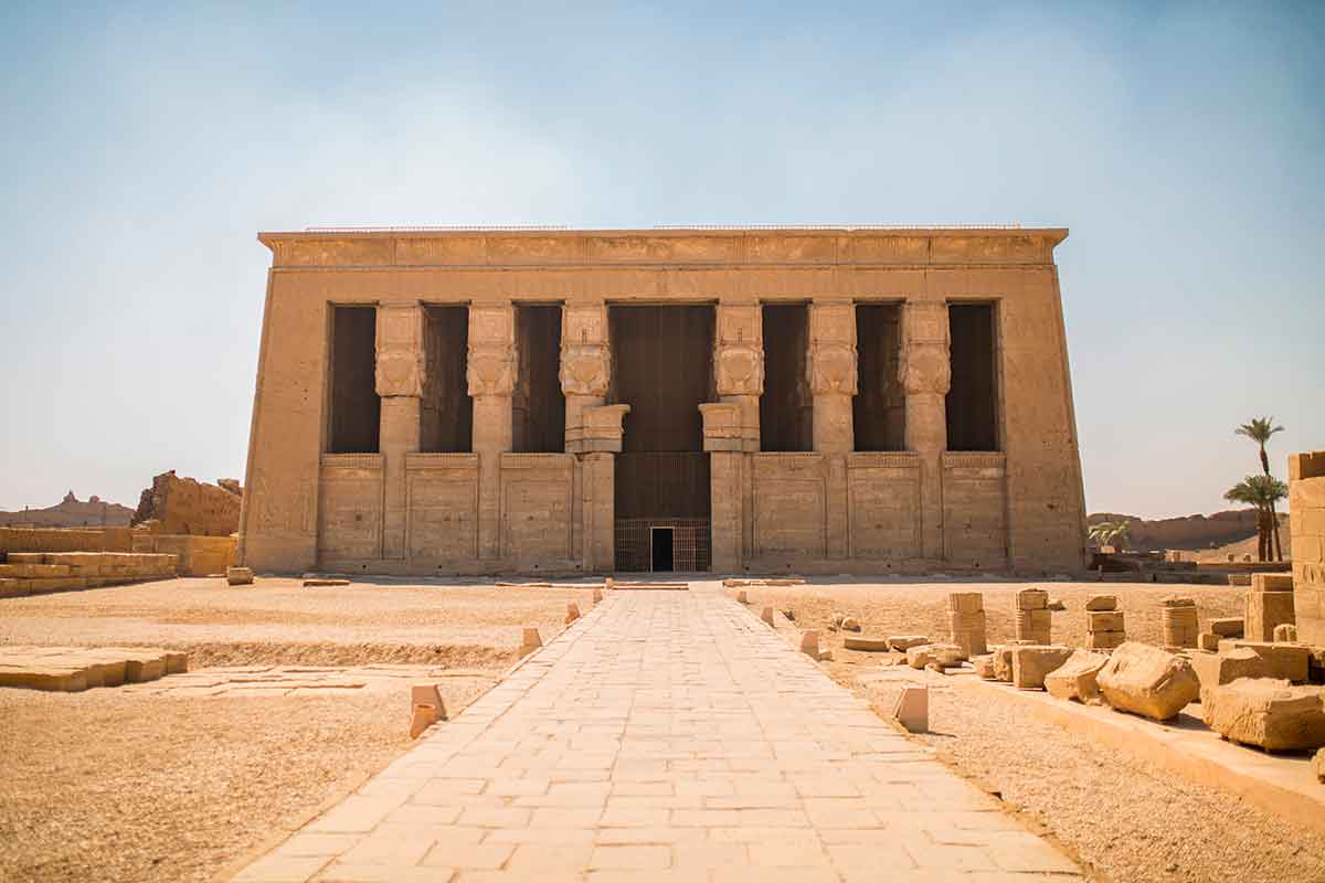 Dendera Temple Complex Travel Guide