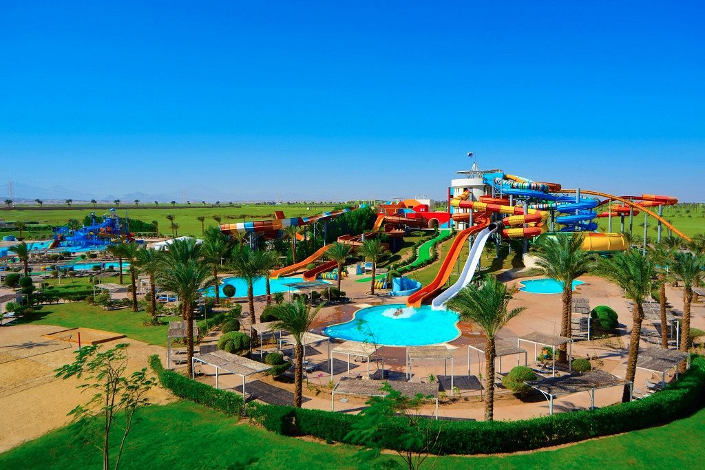 https://www.legendegypttours.com/storage/makadi-water-world-1782113152aVMD9.jpg